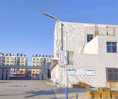 深圳市某工業園一體化路燈